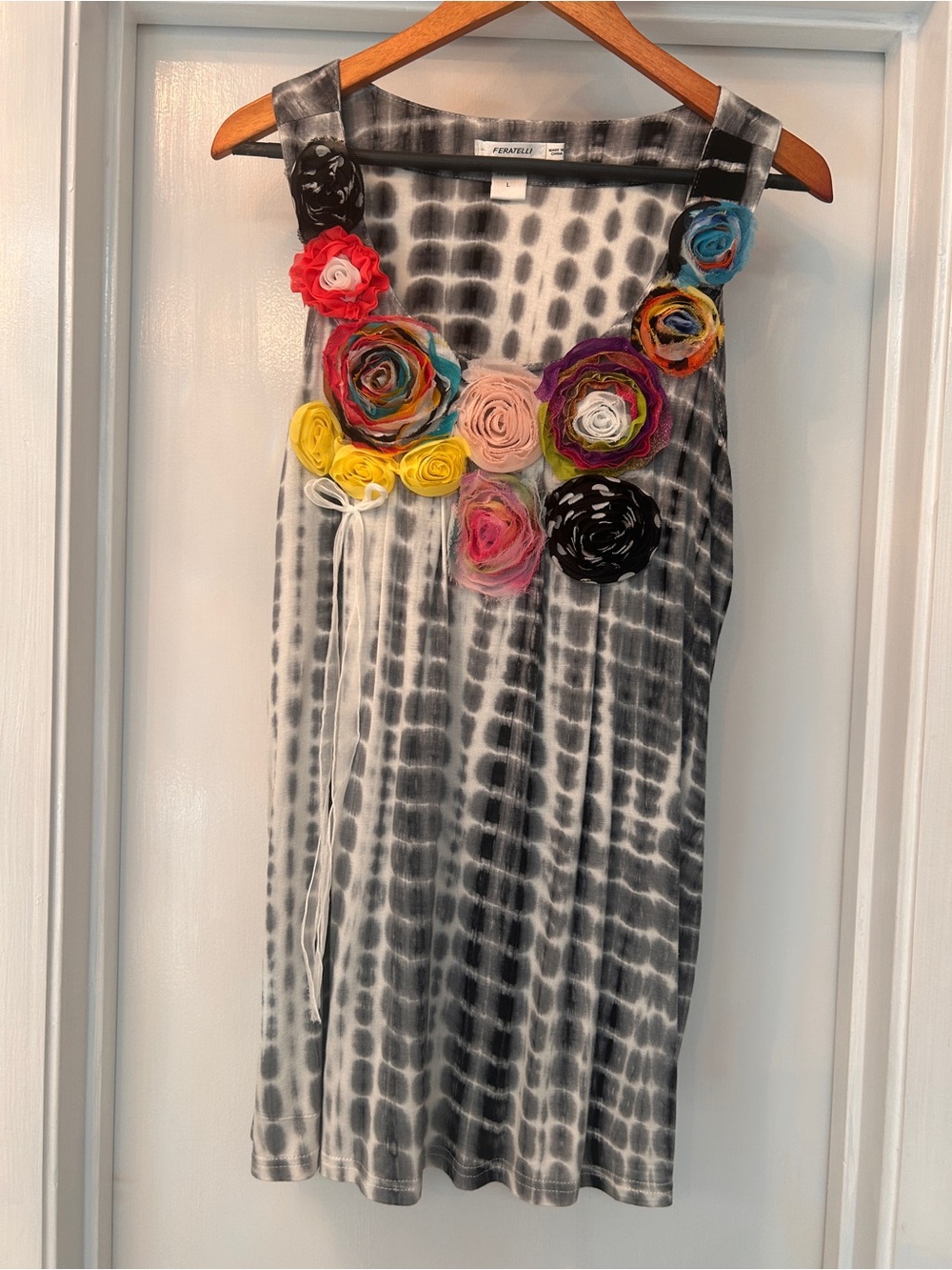 Gray Tie-Dye tunic top with Colorful Rosette Appliqués